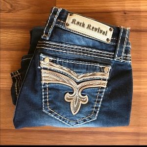 Rock Revival sorrel capri. 28.